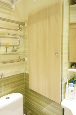 Ванна кімната у відтінках весни: ніжна зелень і квіткові мотиви в інтерєрі санвузла