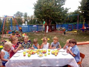 Яблучний спас: сценарій свята для дитячого садка