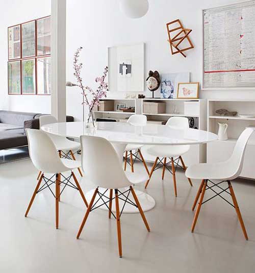 Овальний кухонний стіл: переваги. Як вибрати?