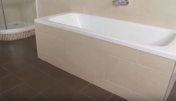 Кріплення акрилової ванни до стіни. Монтаж кронштейнів. Відео і фото.