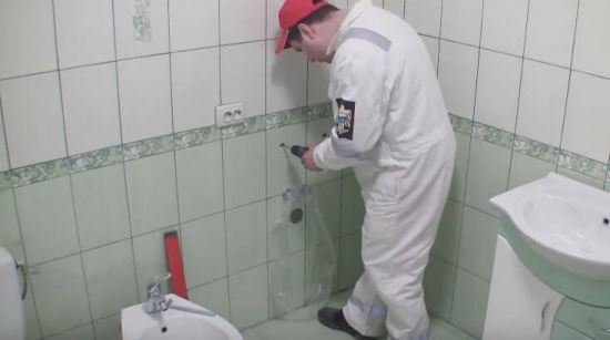 Вибір і установка раковини з тумбою