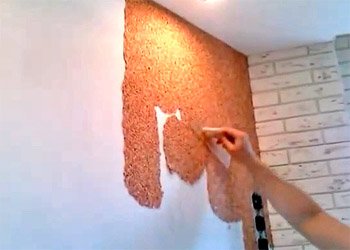 Як правильно наносити рідкі шпалери?