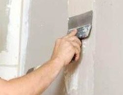 Як правильно клеїти склошпалери?