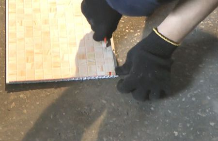 Як зробити ремонт ванної пластиковими панелями?