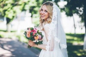 Сонник бачити себе в сні в весільному платті: наречену, дівчину, доньку, наречену