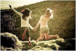 Сонник рідна Сестра бачити уві сні до чого сниться