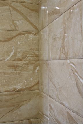 Гармонійний інтерєр ванної кімнати для релаксу і задоволення Гармонійний інтерєр ванної кімнати для релаксу і задоволення