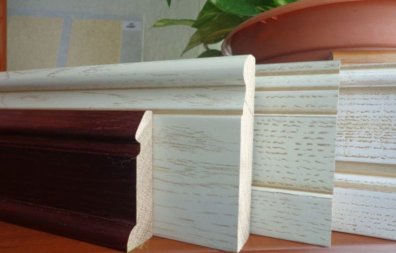 Як прикріпити плінтус до стільниці Як прикріпити плінтус до стільниці