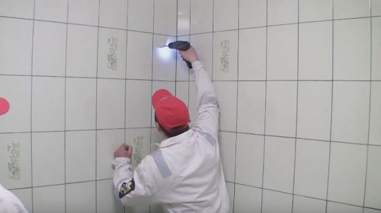 Вибір і установка раковини з тумбою