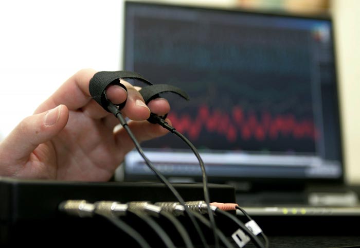 Які запитання ставлять на поліграфі при прийомі на роботу в МВС і як на них відповідати