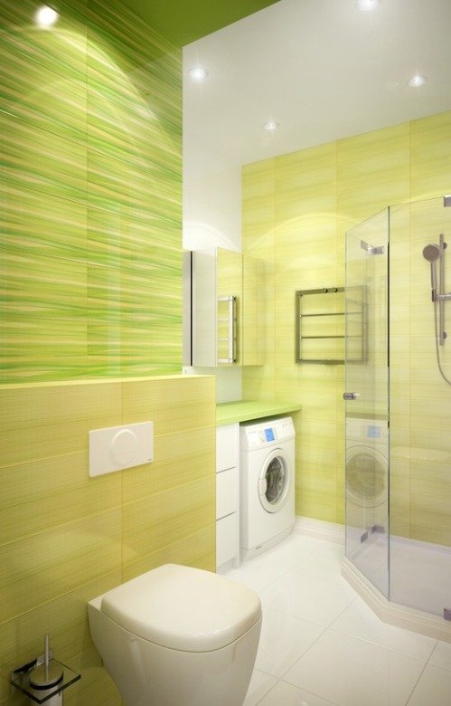 Невеликий, яскравий санвузол