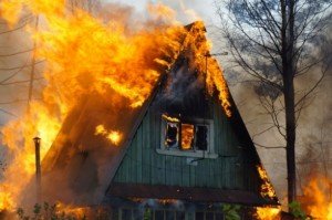 Сонник Пожежа у Сусідів у квартирі бачити уві сні до чого сниться?