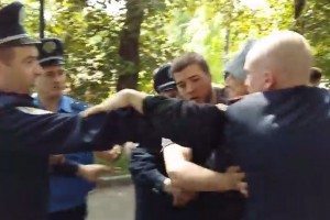 Сонник Битися до чого сниться Битися: з чоловіком, покійником, чоловіком, сестрою бачити уві сні Сонник Битися до чого сниться Битися: з чоловіком, покійником, чоловіком, сестрою бачити уві сні