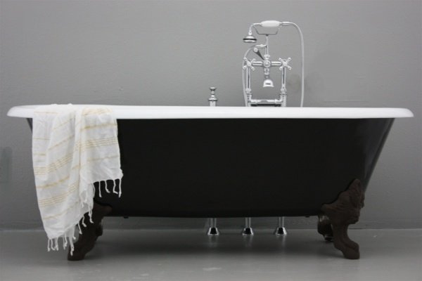 Розміри ванн різних видів: які бувають форми і параметри акрилових та інших чаш