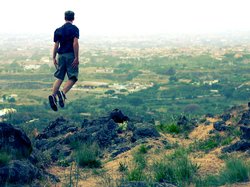 Сонник Падати уві сні з висоти до чого сниться Падіння з великої висоти і не розбитися