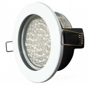 Вологозахисні світильники для ванної кімнати: різновиди та переваги