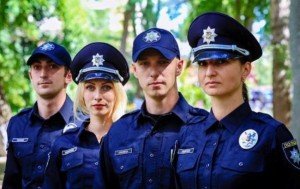 Сонник Поліцейський чоловік у формі бачити уві сні до чого сниться?