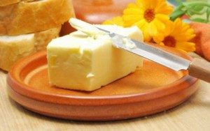 Сонник Масло до чого сниться Масло шматками жінці: купувати, мазати, бачити уві сні