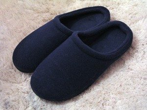 Сонник Тапочки до чого сняться Тапочки: домашні, кімнатні, дитячі, нові чоловічі кімнатні бачити уві сні
