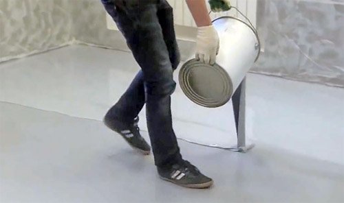 Як залити поліуретанова наливна підлога своїми руками? Інструкція.