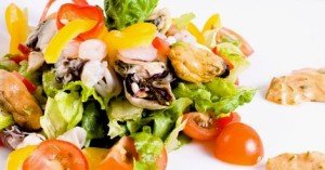 Салати з морепродуктів на Новий рік