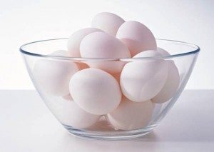 Сонник Яйця курячі сирі до чого сняться Яйця курячі сирі розбиті уві сні