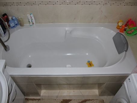 Затишна ванна кімната на 3 кв м: інтерєр в пастельних тонах