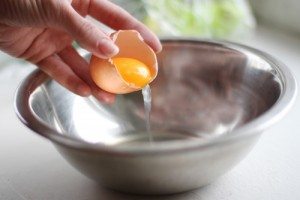 Сонник розбиті Яйця до чого сняться розбиті Яйця курячі бачити уві сні