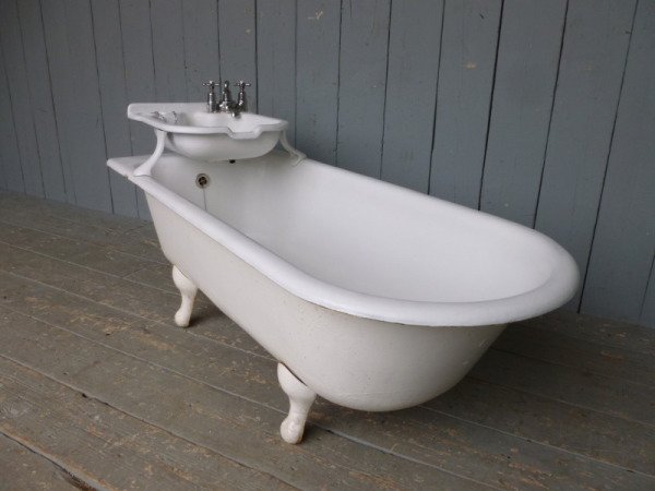 Ванни маленького розміру: фото огляд моделей та критерії вибору