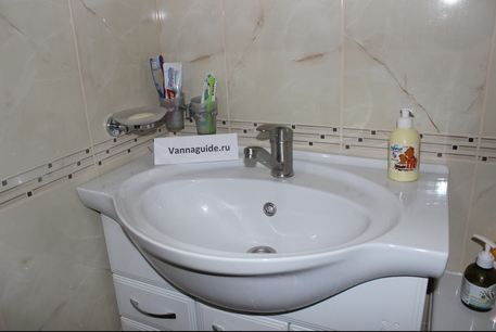 Затишна ванна кімната на 3 кв м: інтерєр в пастельних тонах