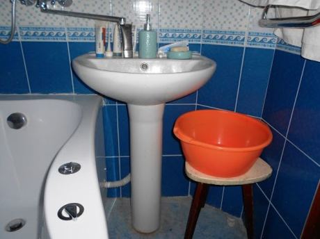 Ванна в блакитній лагуні: романтика морського бризу Ванна в блакитній лагуні: романтика морського бризу