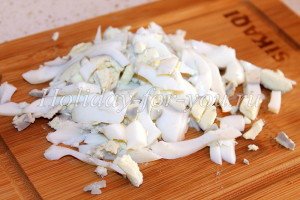 Салат з рибними консервами: рецепт з фото
