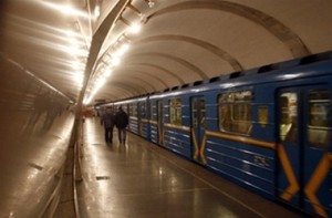 Сонник Метро до чого сниться їхати в поїзді Метро бачити уві сні