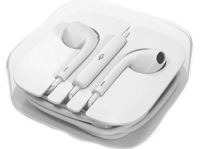 Які навушники найкращі за якістю звуку для компютера, смартфона і mp3 плеєра