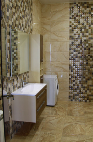 Гармонійний інтерєр ванної кімнати для релаксу і задоволення Гармонійний інтерєр ванної кімнати для релаксу і задоволення