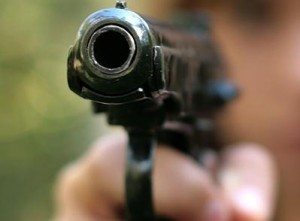 Сонник стріляти До чого сниться стріляти бачити уві сні