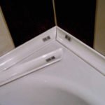 Закладення щілини між ванною і стіною: можливі варіанти, технологія