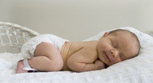 Сонник немовля, чого сниться немовля на руках у сні бачити