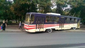 Сонник Трамвай до чого сниться Трамвай: їхати, зійшов з рейок бачити уві сні