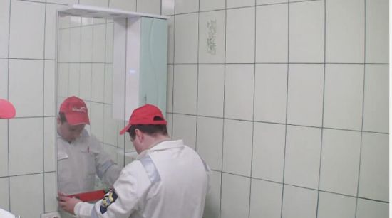 Вибір і установка раковини з тумбою