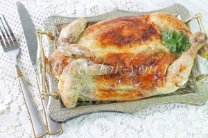 Курка фарширована млинцями: покроковий рецепт з фото