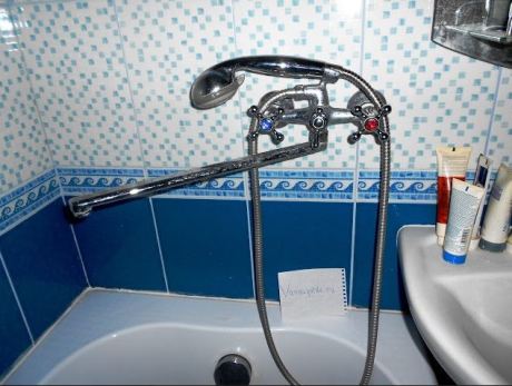 Ванна в блакитній лагуні: романтика морського бризу Ванна в блакитній лагуні: романтика морського бризу