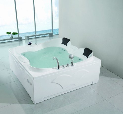 Як вибрати якісну квадратну ванну з акрилу з урахуванням матеріалу і стилю