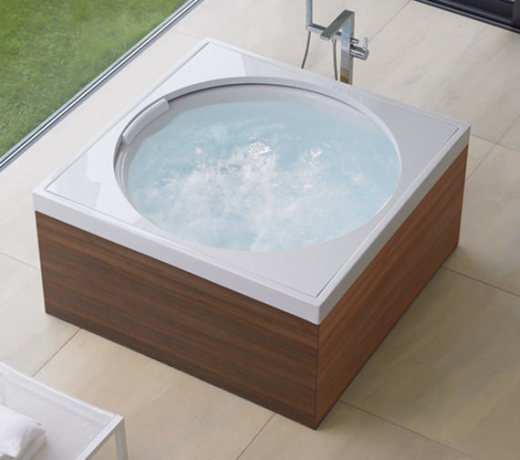 Як вибрати якісну квадратну ванну з акрилу з урахуванням матеріалу і стилю