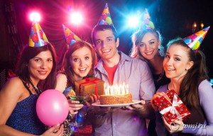 Сонник День Народження до чого сниться День Народження свій, чужий відзначати бачити уві сні