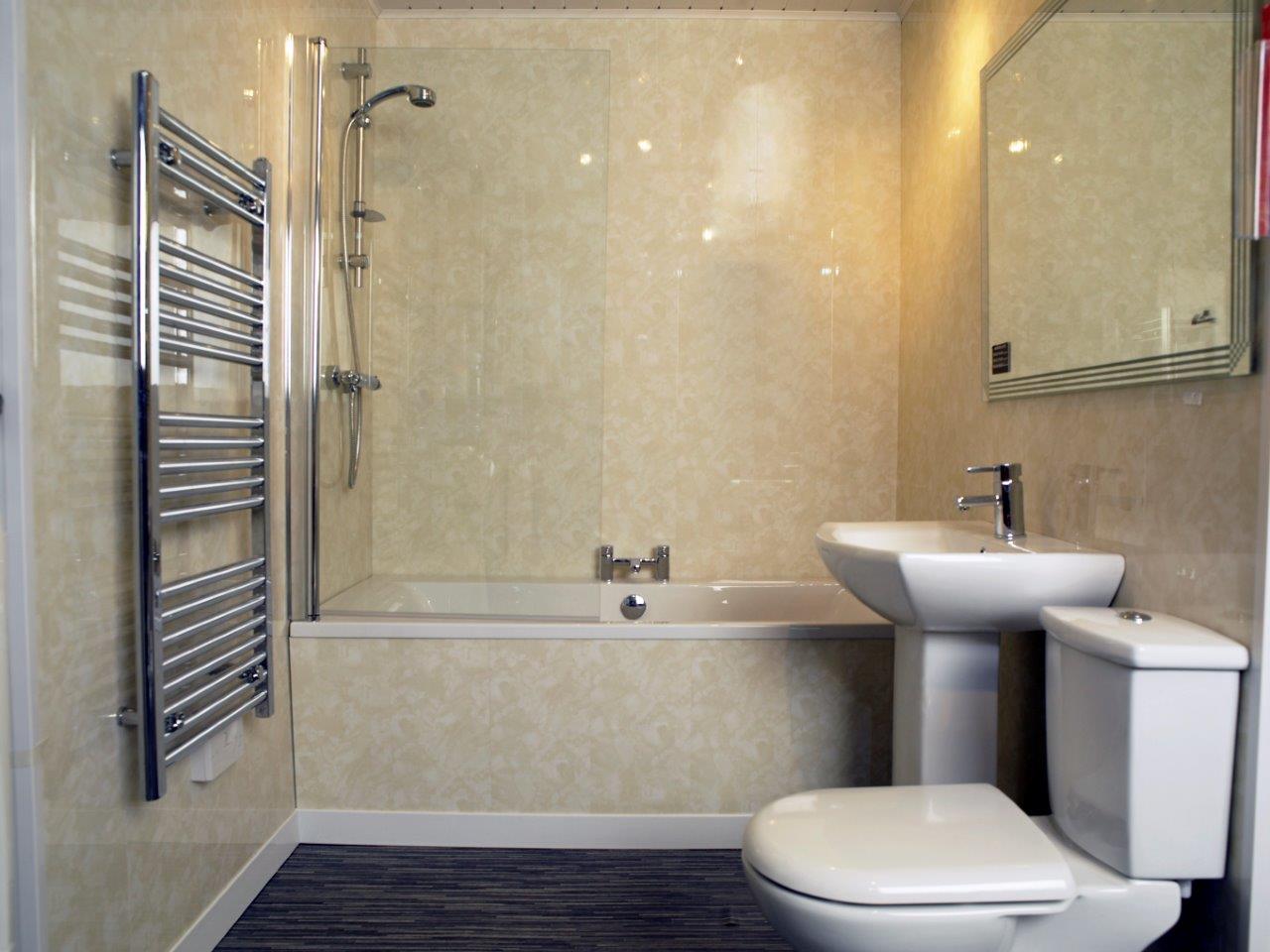 Стінові панелі для ванної, види і матеріали для виготовлення