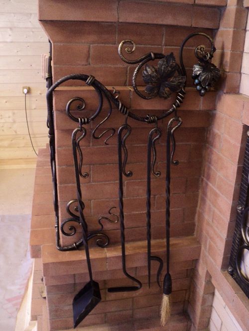 Ковані приладдя для каміна: фото, виготовлення своїми руками