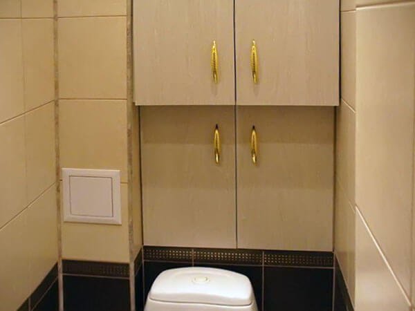 Як заховати труби у ванній?