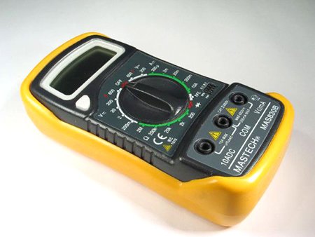 Який мультиметр краще вибрати для будинку і автомобіля Який мультиметр краще вибрати для будинку і автомобіля