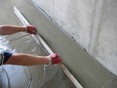 Як залити підлогу у ванній під плитку, основні способи виконання